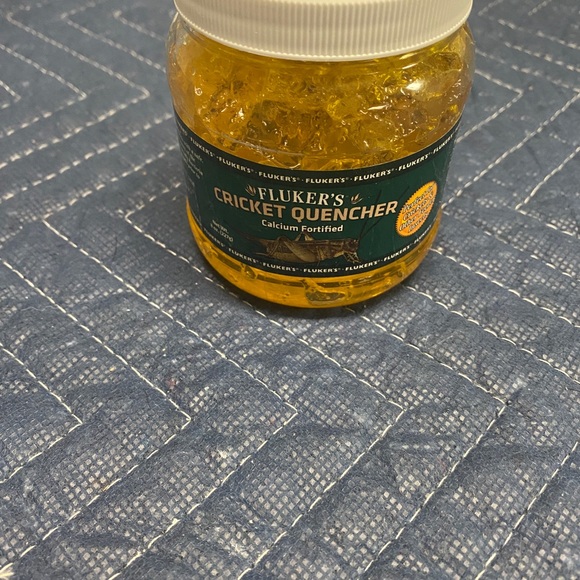 Cricket water jelly - Picture 3 of 3